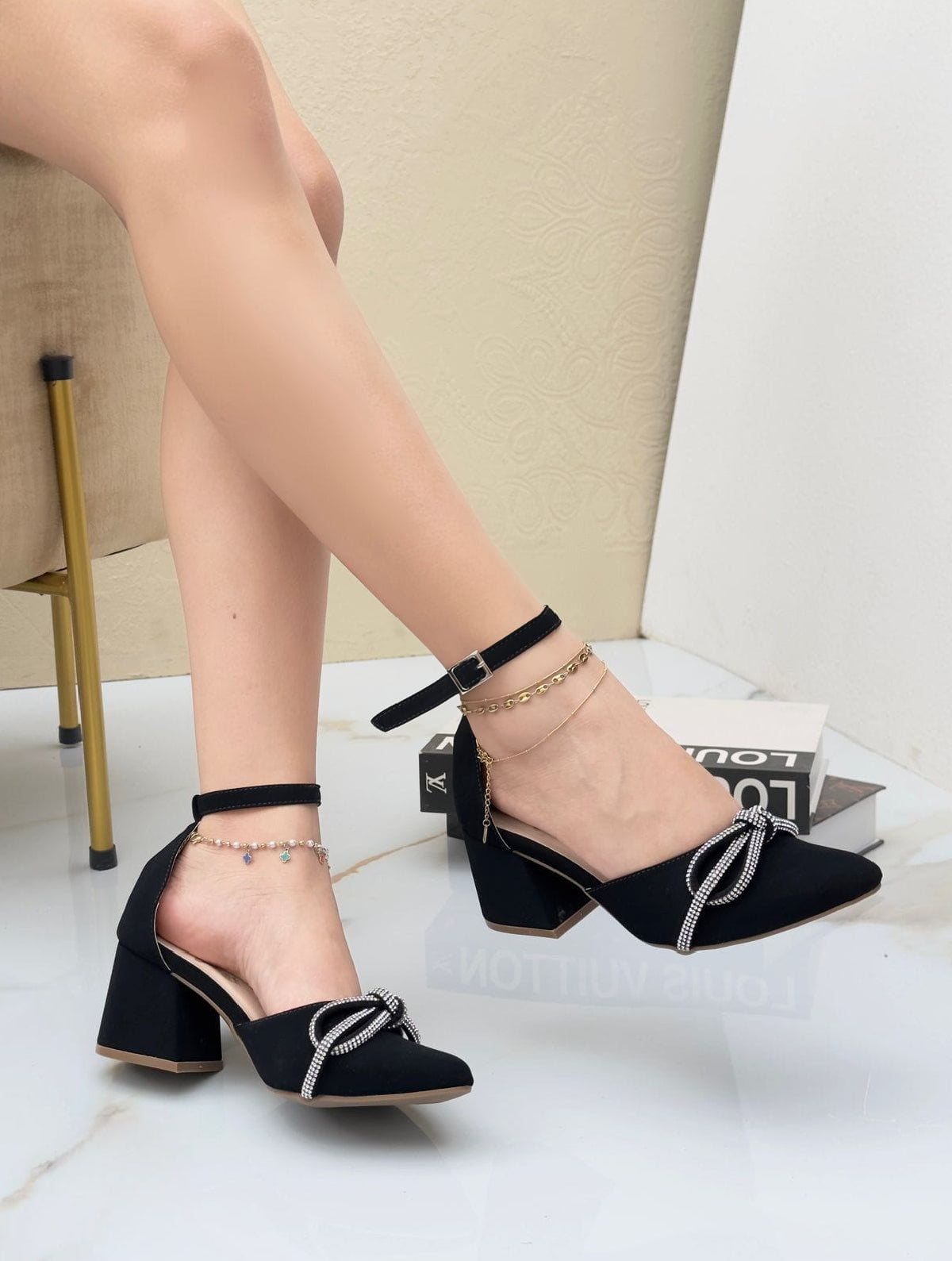 Stiletto lazo  brillante cruzado