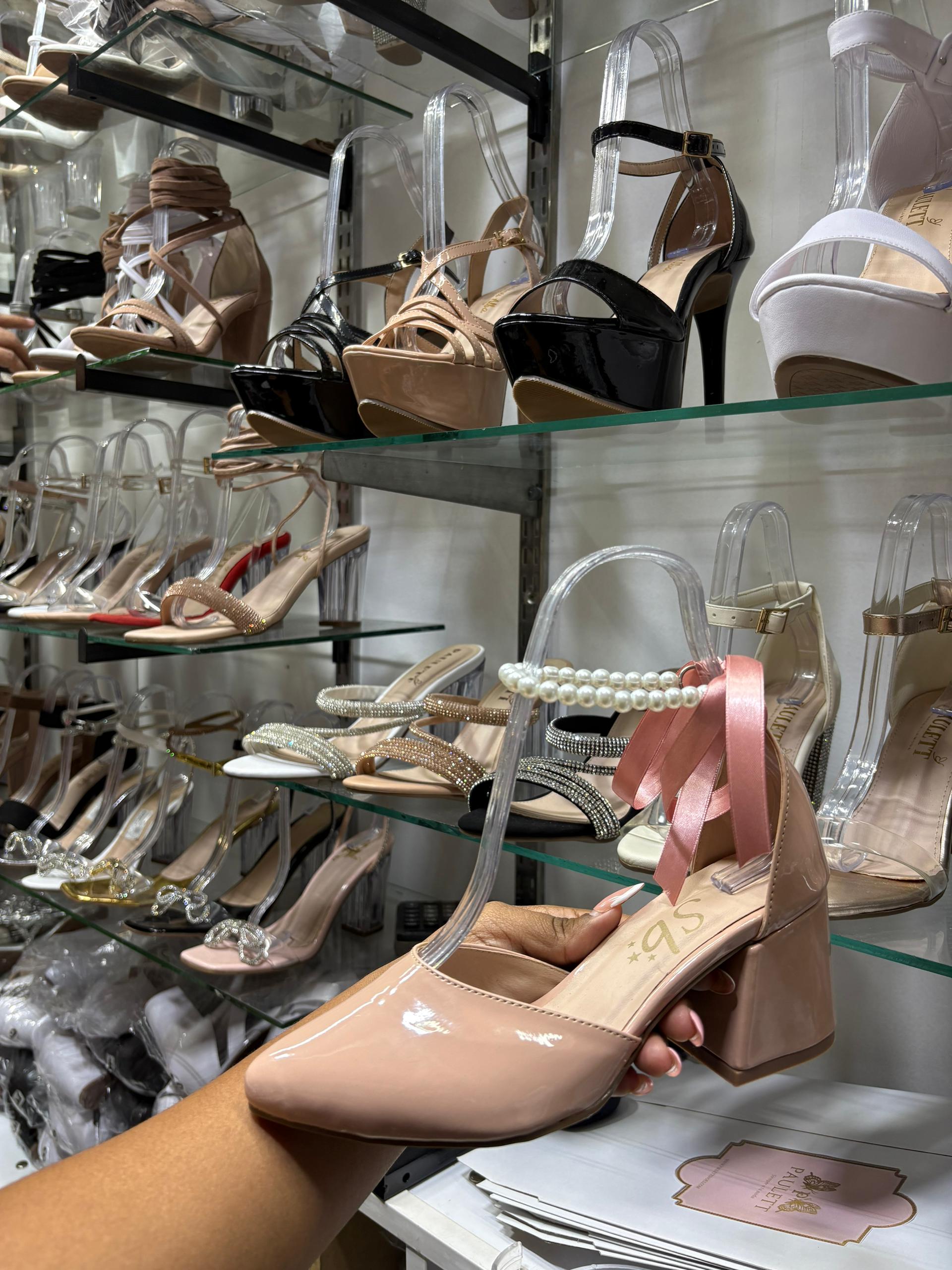 Stiletto de perlas luxury