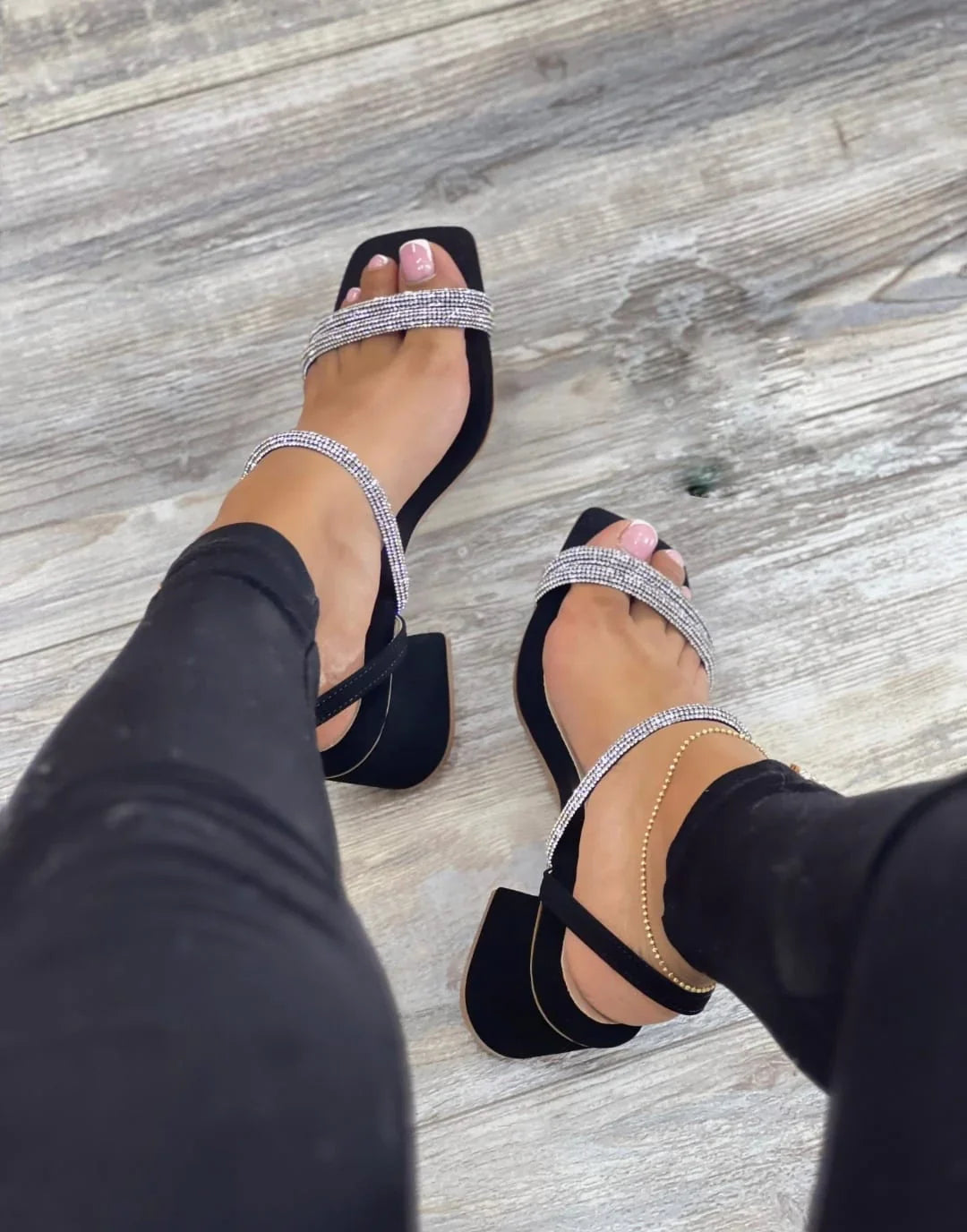 Tacón edición especial #2 de pedrería💖 - PAULETT SHOES